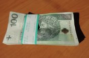 Plik banknotów 100 zł